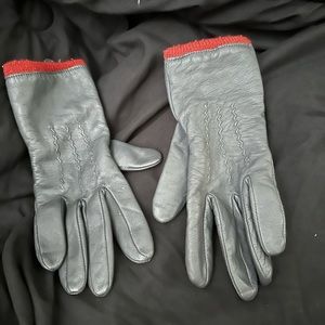 Gray leather gloves vintage red cashmere sweater lining size M/L